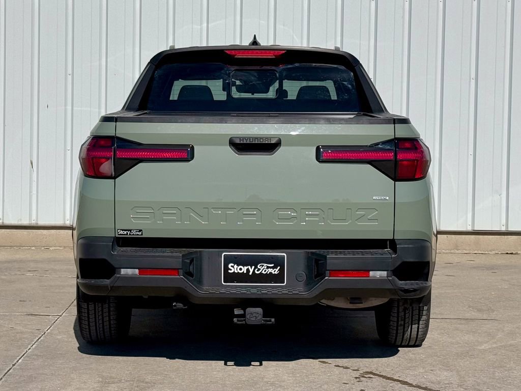 Used 2023 Hyundai Santa Cruz SEL w/ Activity Package image 4