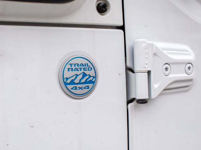 Used 2024 Jeep Wrangler Unlimited Sahara AWD/4WD image 10