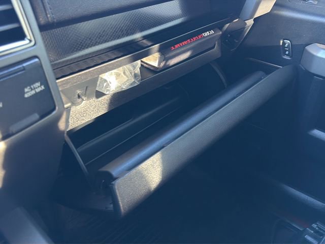 Certified 2018 Ford F150 Raptor w/ Equipment Group 802A Luxury image 27