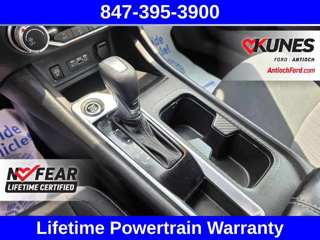 Used 2024 Nissan Sentra SV FWD image 36
