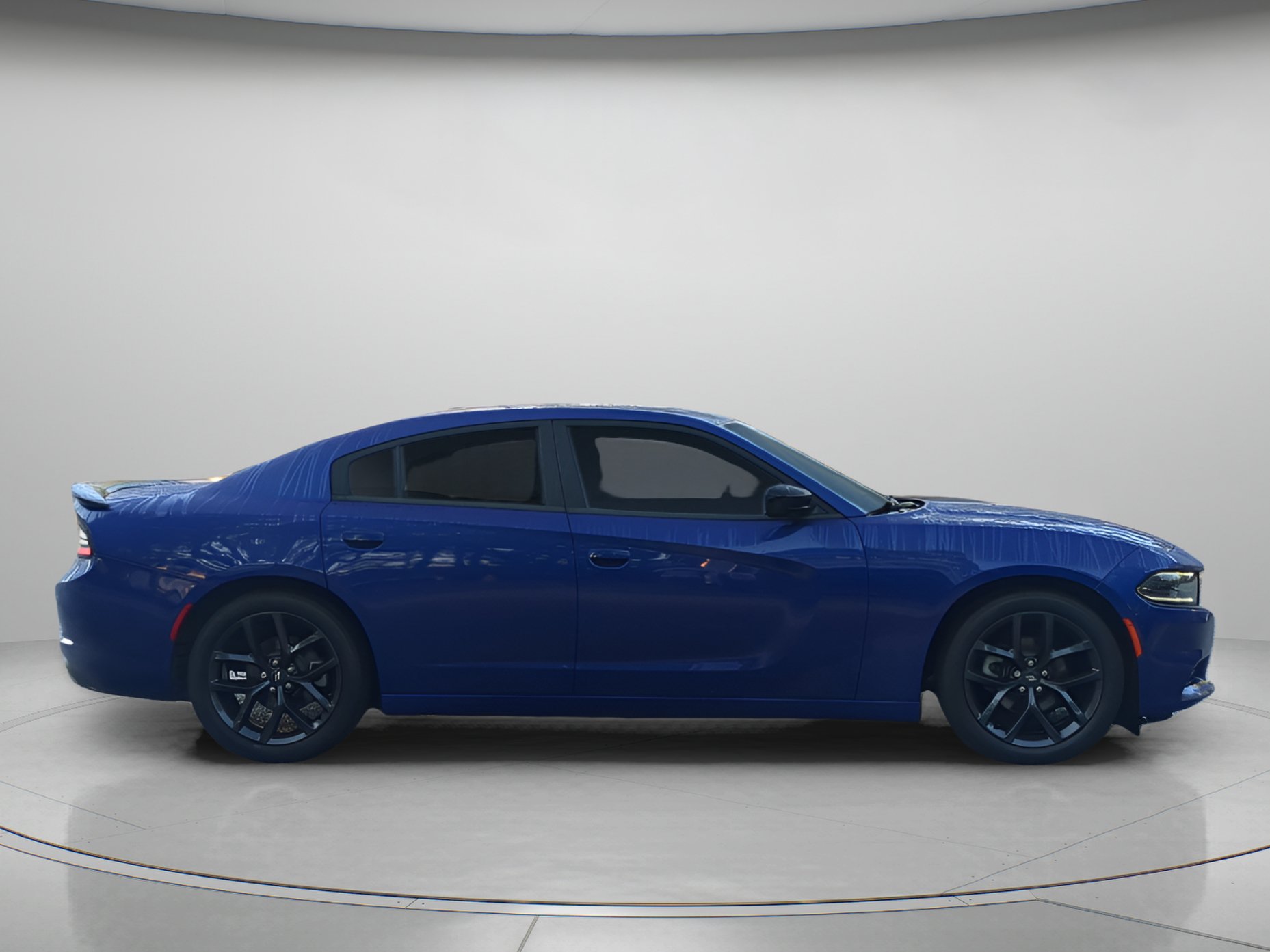 Used 2021 Dodge Charger SXT w/ Blacktop Package RWD image 39