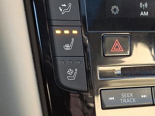 Used 2020 INFINITI QX50 Sensory w/ Proactive Package image 23