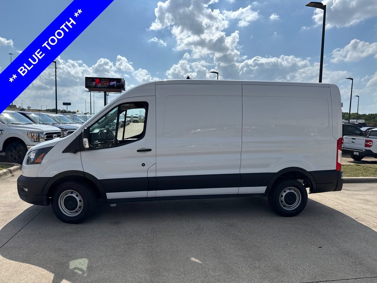 Certified 2023 Ford Transit 250 Medium Roof RWD image 3