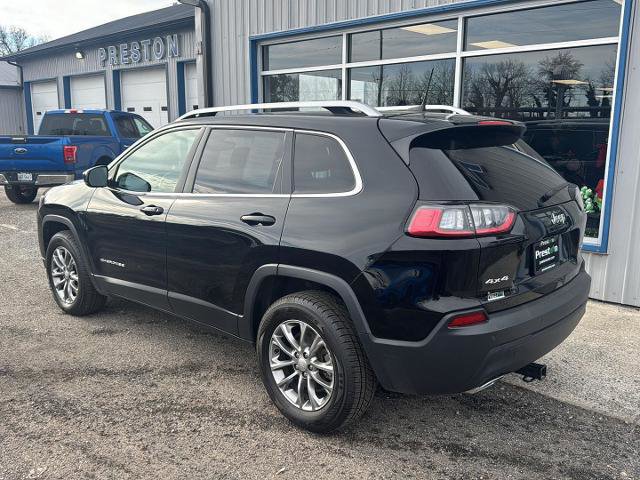 Used 2019 Jeep Cherokee Latitude Plus w/ Comfort/Convenience Group image 3