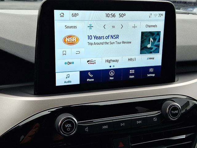 Certified 2022 Ford Escape SE w/ SE Sport Appearance Package image 18