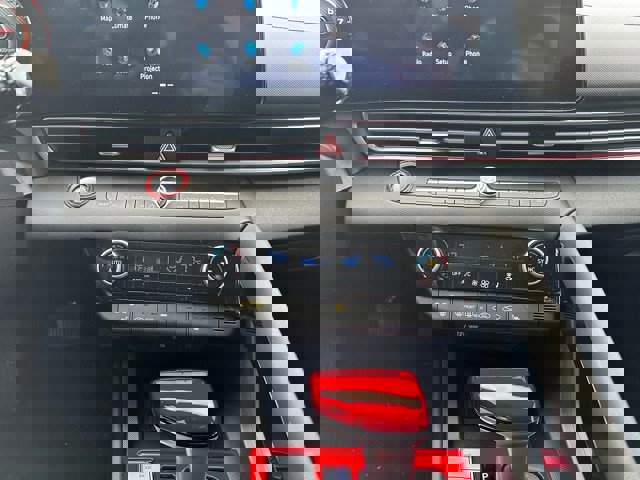 Used 2024 Hyundai Elantra SEL w/ Convenience Package image 24