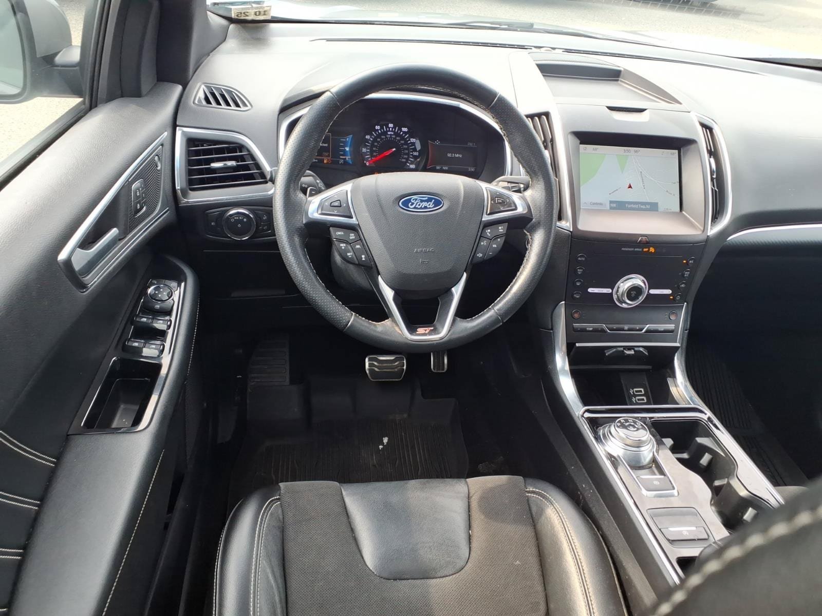 Certified 2020 Ford Edge ST w/ Cold Weather Package AWD/4WD image 30