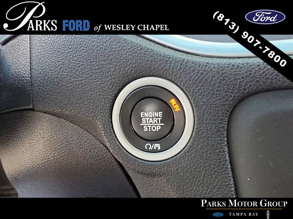 Used 2019 Dodge Charger SXT RWD image 25