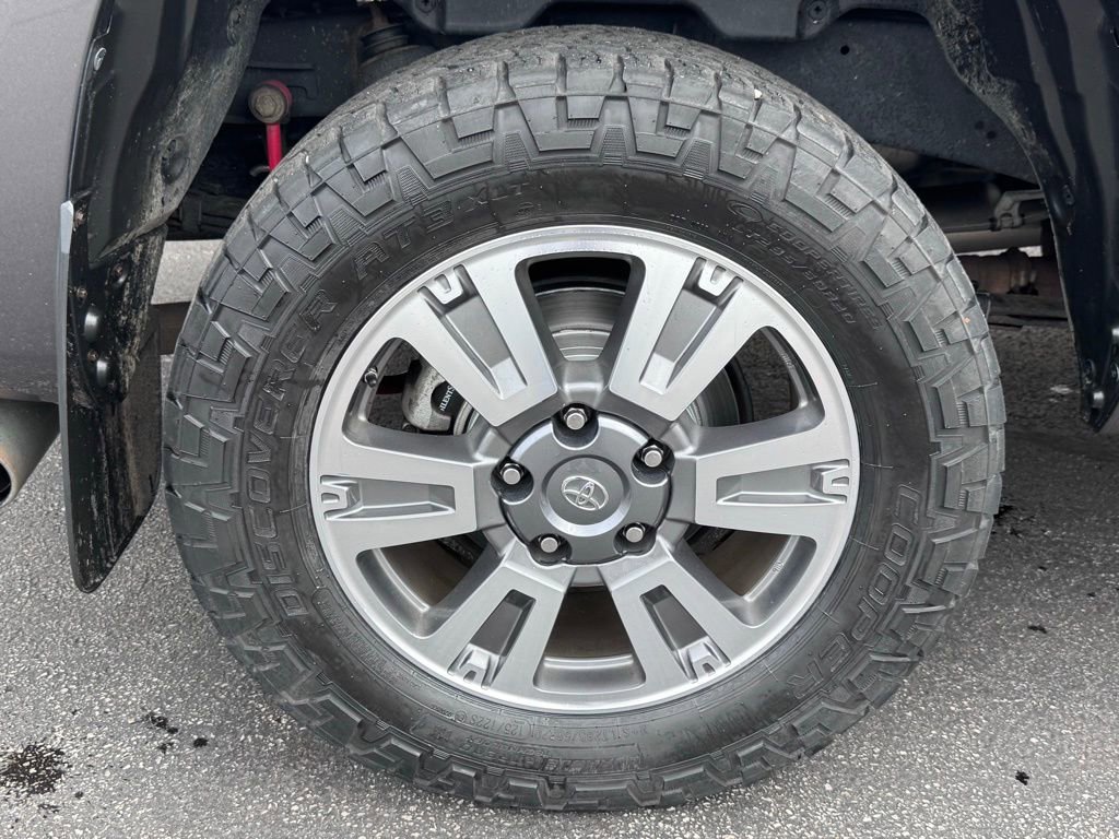 Used 2019 Toyota Tundra Platinum AWD/4WD image 51