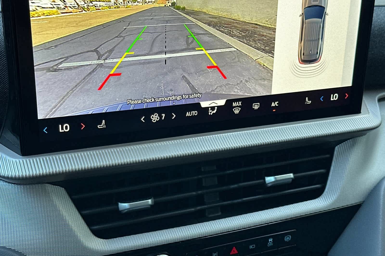 Certified 2025 Ford Explorer Active RWD image 22