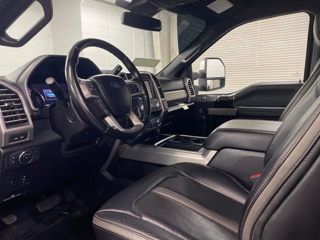 Certified 2021 Ford F450 Platinum w/ FX4 Off-Road Package image 6