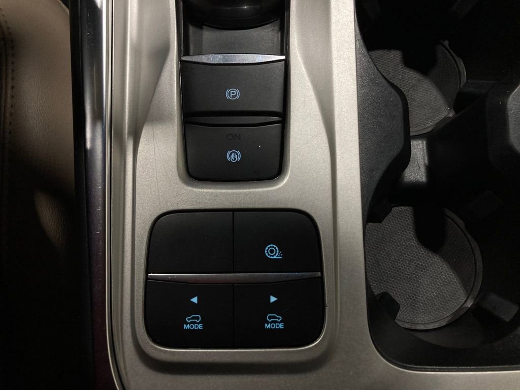 Certified 2023 Ford Explorer XLT w/ Equipment Group 202A image 26