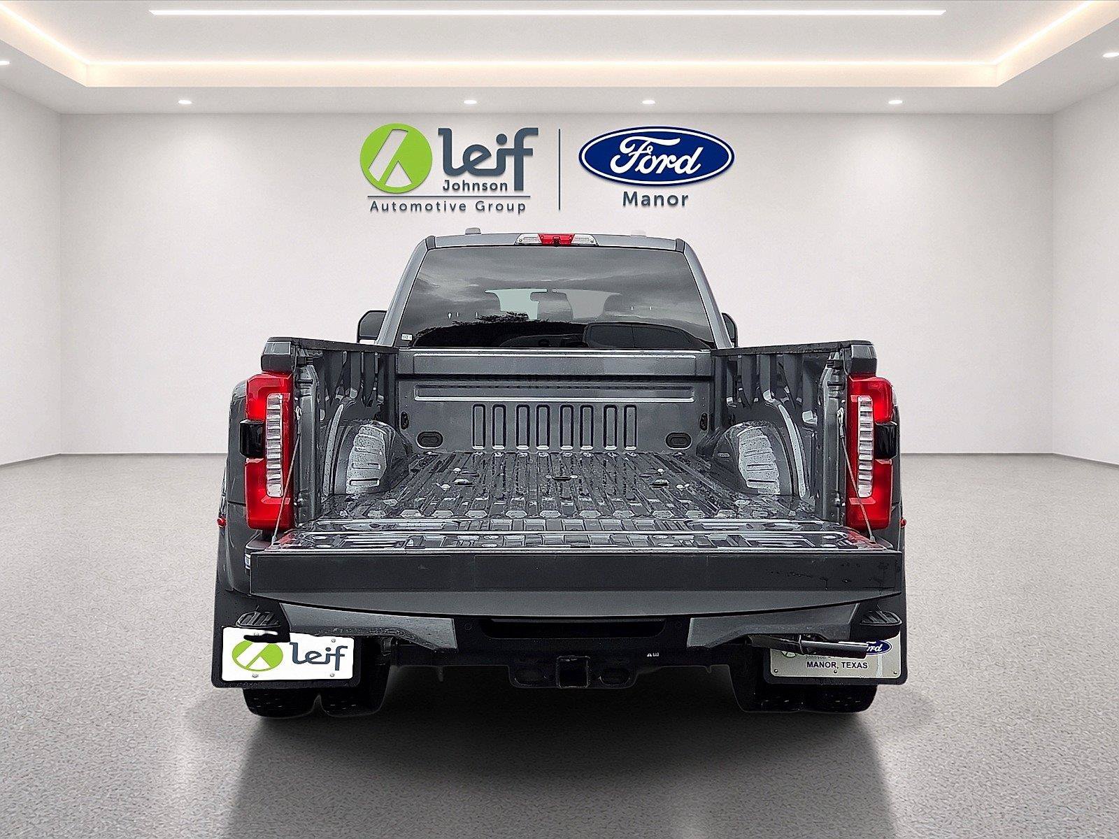 Certified 2026 Ford F450 Lariat w/ Chrome Package AWD/4WD image 10