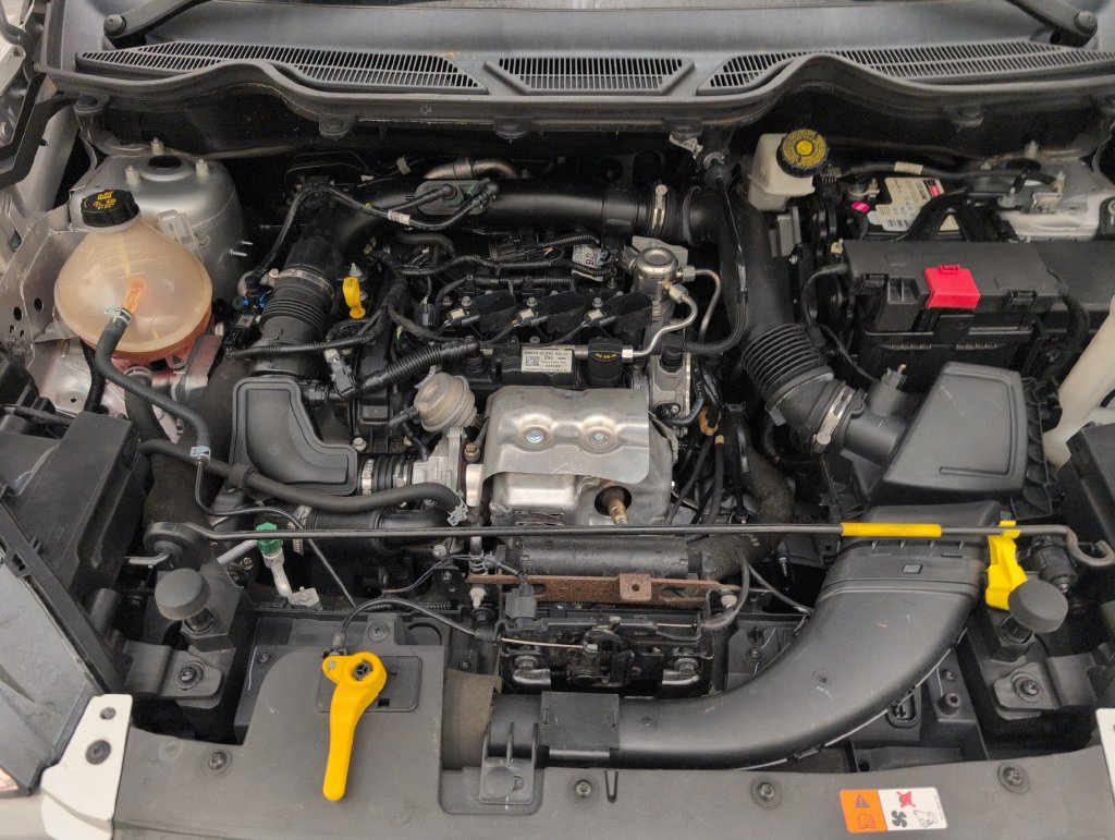 Certified 2021 Ford EcoSport S FWD image 37