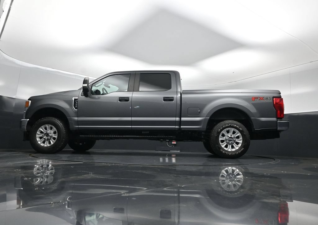 Certified 2022 Ford F350 XL w/ STX Appearance Package AWD/4WD image 7