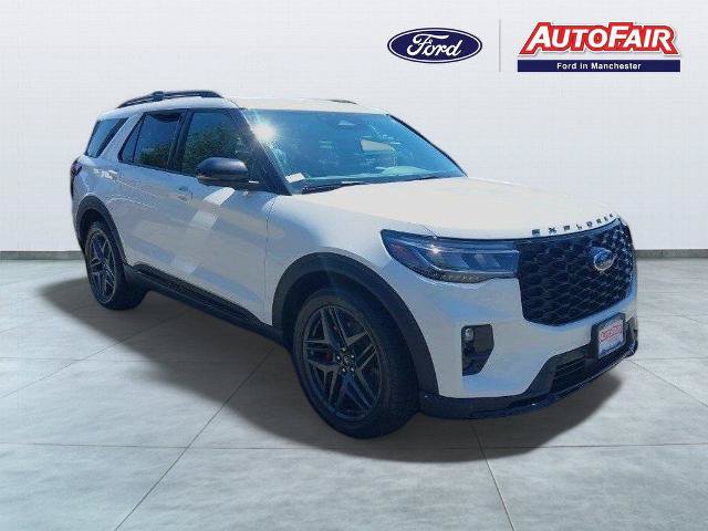 Certified 2025 Ford Explorer ST AWD/4WD image 1
