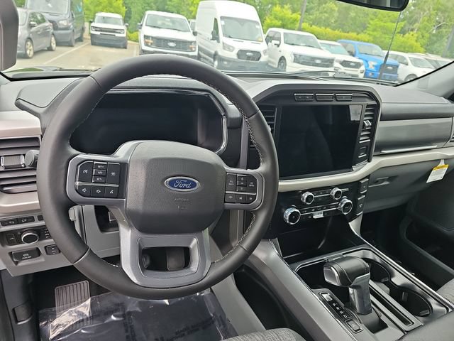 Certified 2023 Ford F150 Lightning XLT AWD/4WD image 16