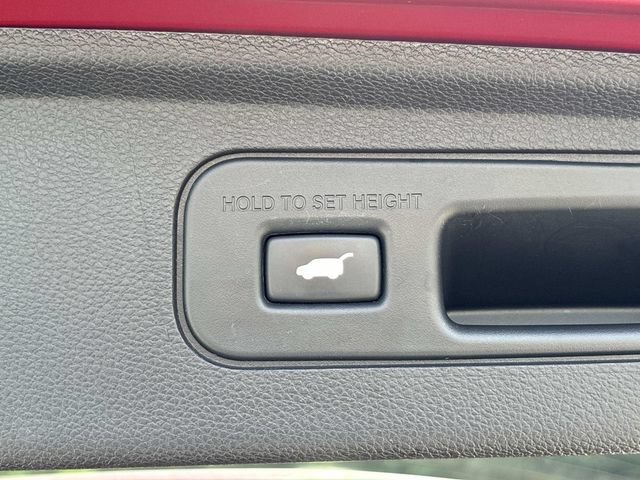Used 2023 Honda Odyssey Touring image 13