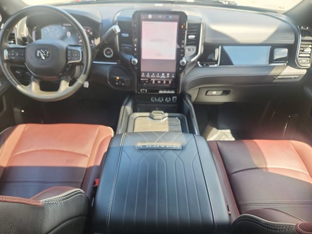 Used 2025 RAM 3500 Limited AWD/4WD image 8