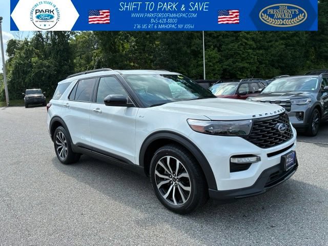 Certified 2023 Ford Explorer ST-Line w/ Class IV Trailer Tow Package
