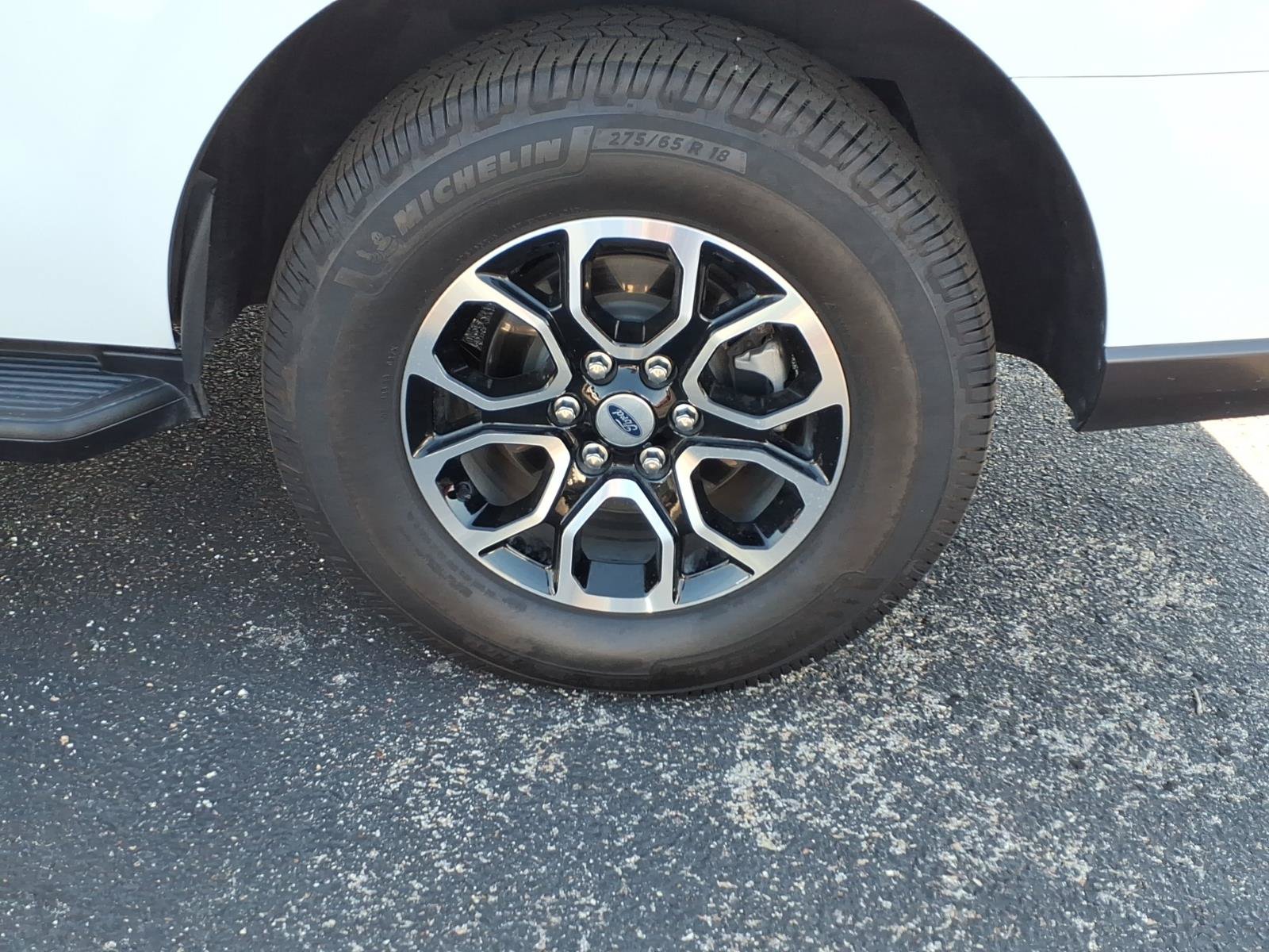 Certified 2023 Ford Expedition XLT RWD image 25