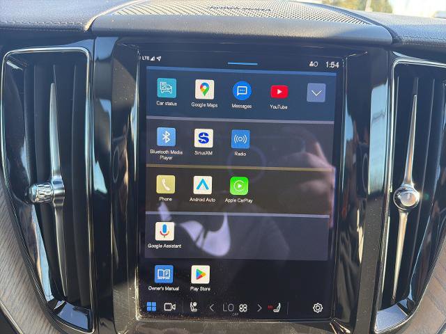 Used 2022 Volvo XC60 T8 Inscription w/ Advanced Package image 22