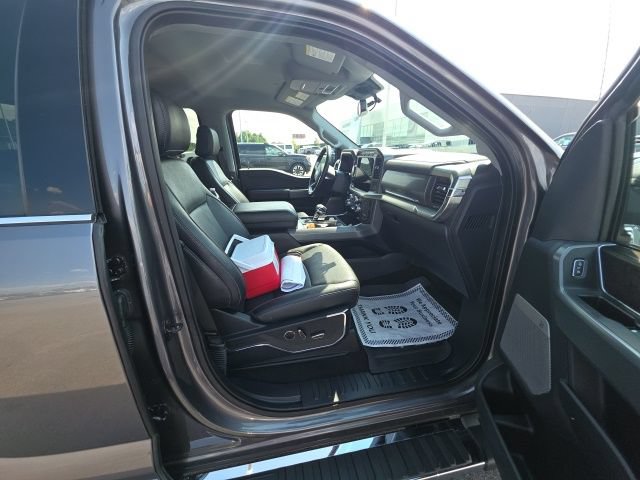 Certified 2021 Ford F150 Lariat w/ Max Trailer Tow Package AWD/4WD image 24