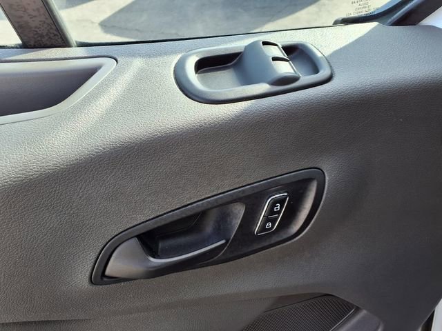 Certified 2022 Ford Transit 350 XLT image 17