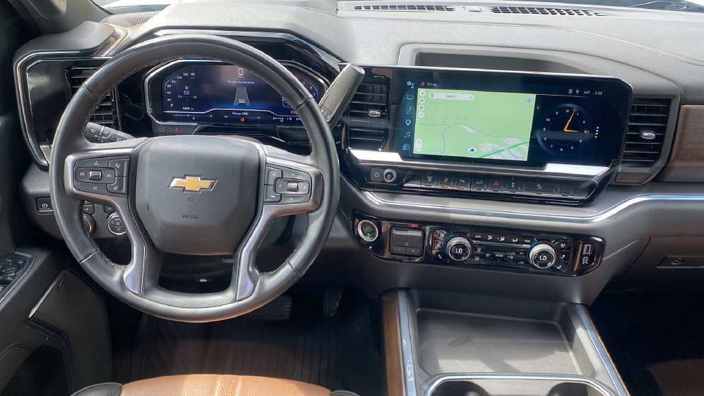Used 2025 Chevrolet Silverado 3500 High Country w/ High Country Premium Package AWD/4WD image 21