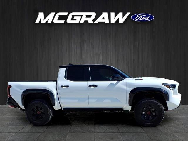 Used 2026 Toyota Tacoma TRD Pro AWD/4WD image 7