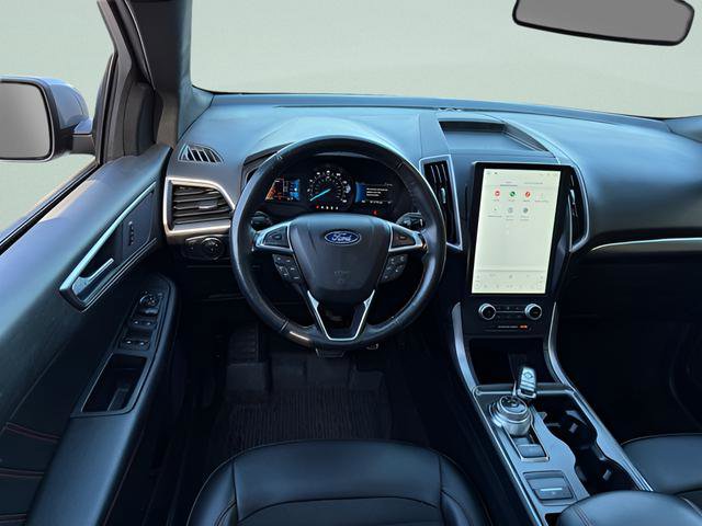 Certified 2022 Ford Edge ST-Line AWD/4WD image 6