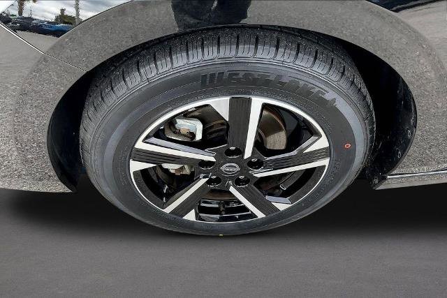 Used 2025 Nissan Sentra SV FWD image 34