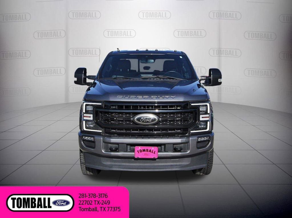 Certified 2022 Ford F350 Lariat w/ Black Appearance Package AWD/4WD image 2