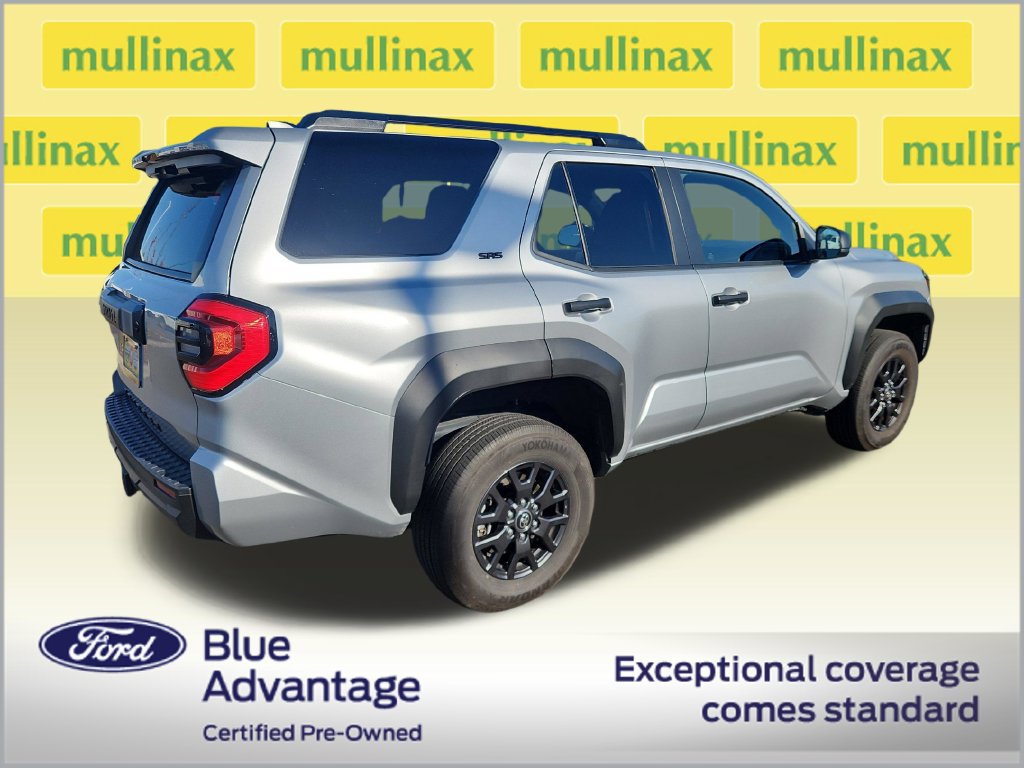 Used 2026 Toyota 4Runner SR5 AWD/4WD image 3