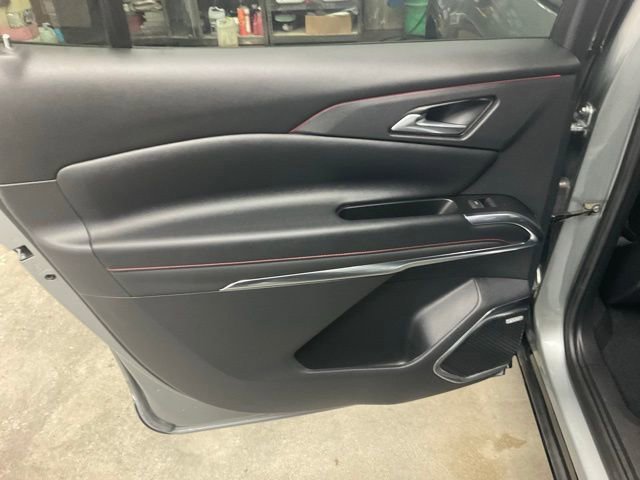 Used 2024 Chevrolet Traverse RS w/ LPO, Floor Liner Package image 5