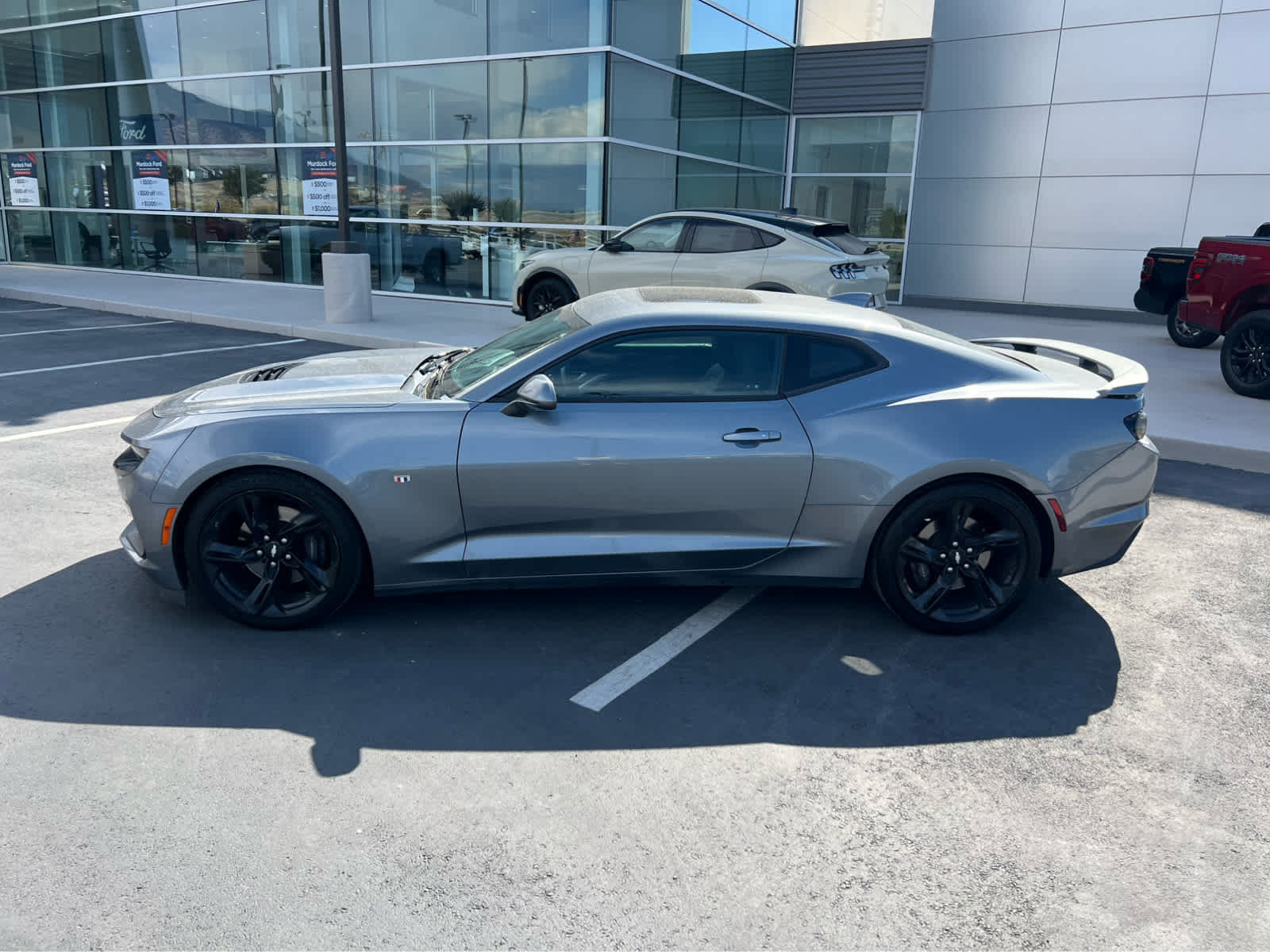 Used 2019 Chevrolet Camaro SS RWD image 13