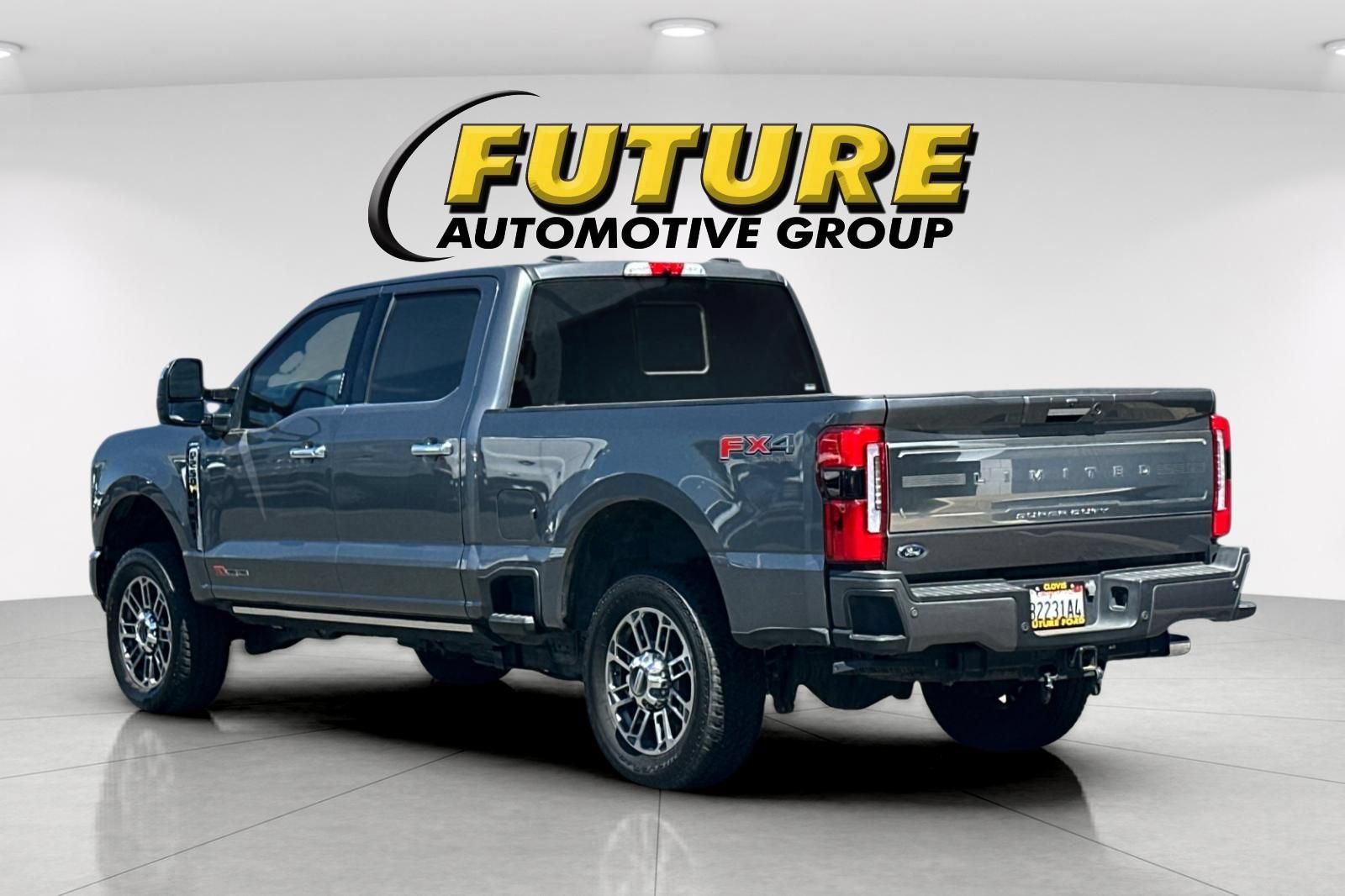 Certified 2024 Ford F250 Limited w/ FX4 Off-Road Package AWD/4WD image 5