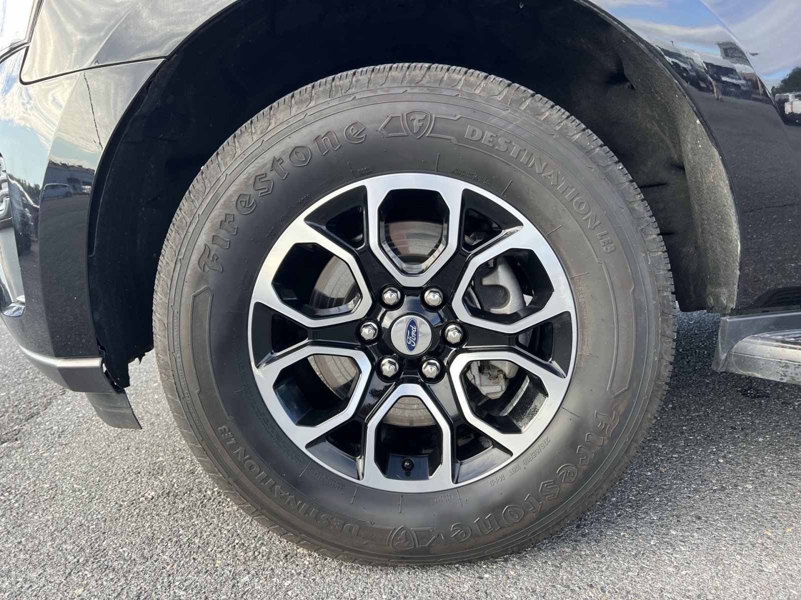 Certified 2024 Ford Expedition Max XLT RWD image 12