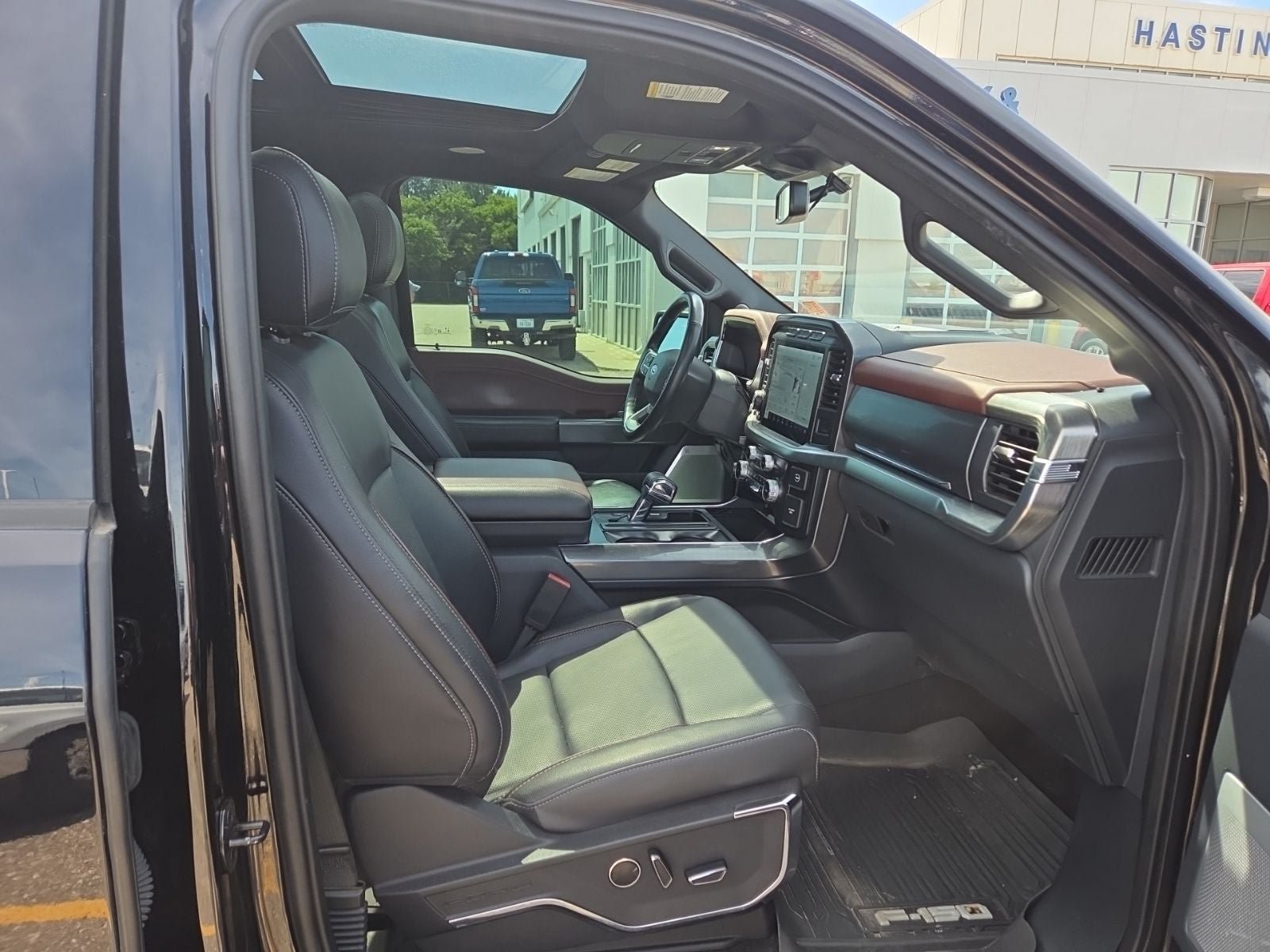 Certified 2023 Ford F150 Lariat w/ Equipment Group 502A High AWD/4WD image 14