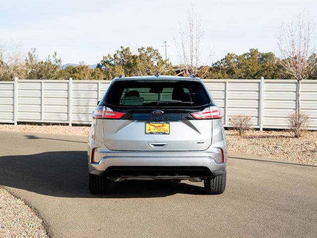 Certified 2024 Ford Edge SE w/ Black Appearance Package image 5