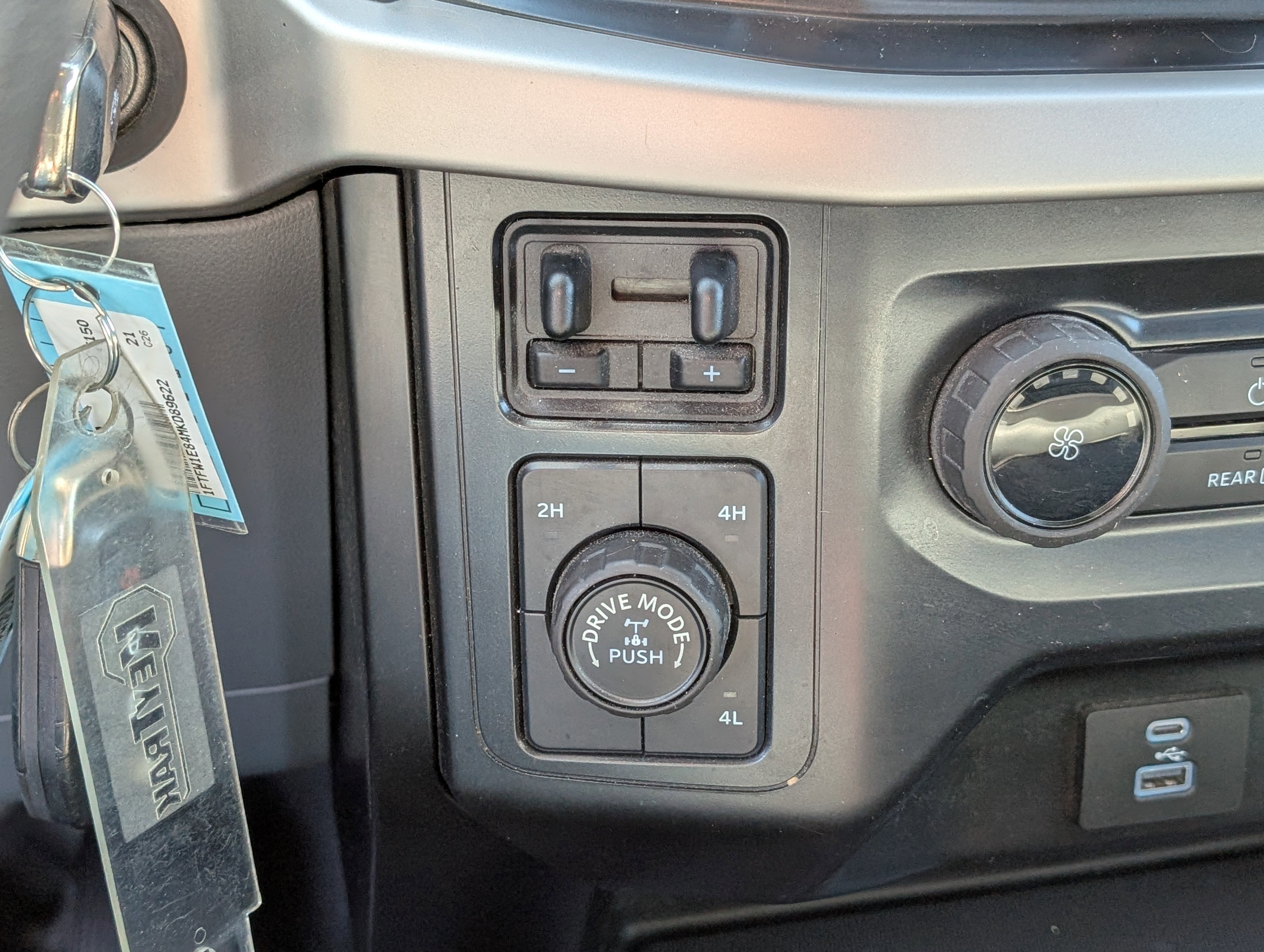 Certified 2021 Ford F150 XL w/ Trailer Tow Package image 23