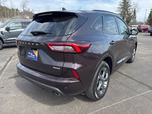 Certified 2023 Ford Escape ST-Line Select w/ Tech Pack #2 AWD/4WD image 9