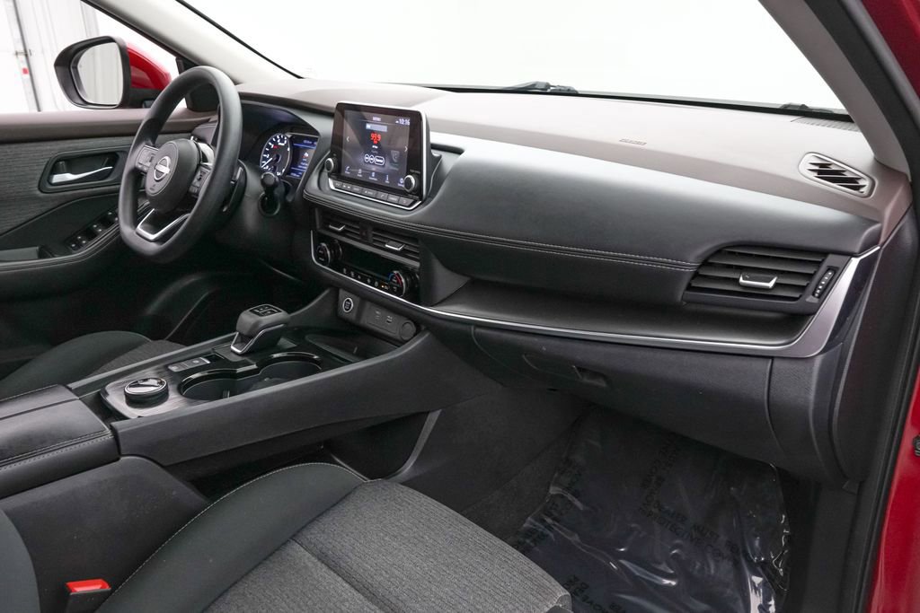 Used 2023 Nissan Rogue SV AWD/4WD image 20