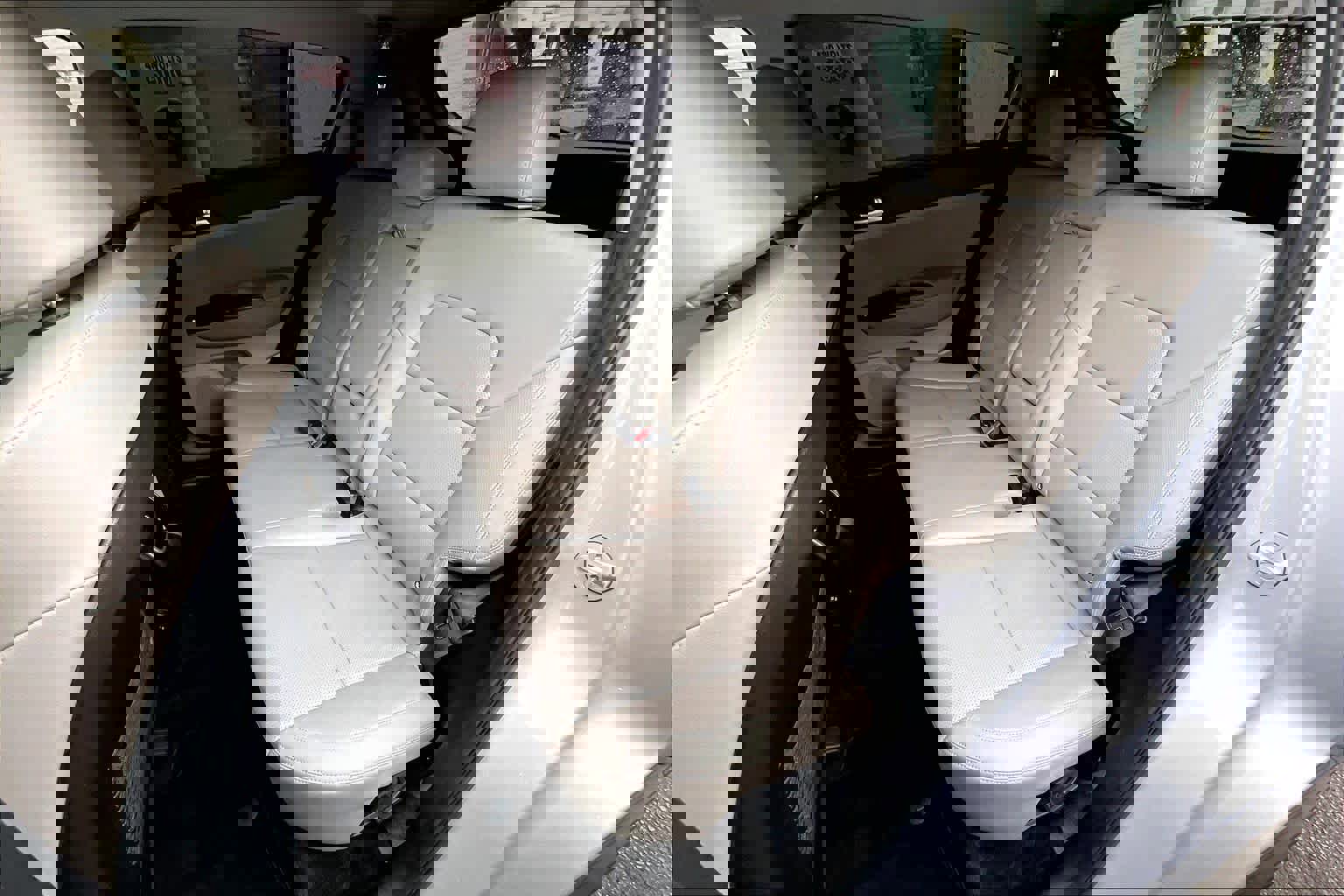 Used 2020 Kia Sportage EX image 40