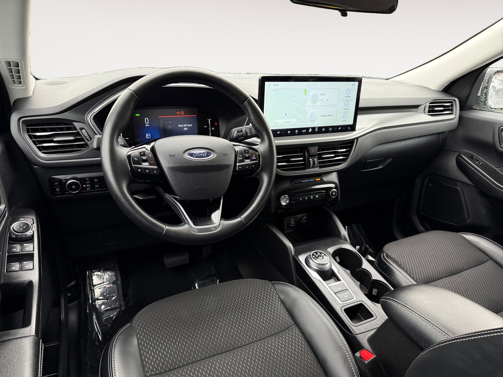 Certified 2025 Ford Escape SE image 15