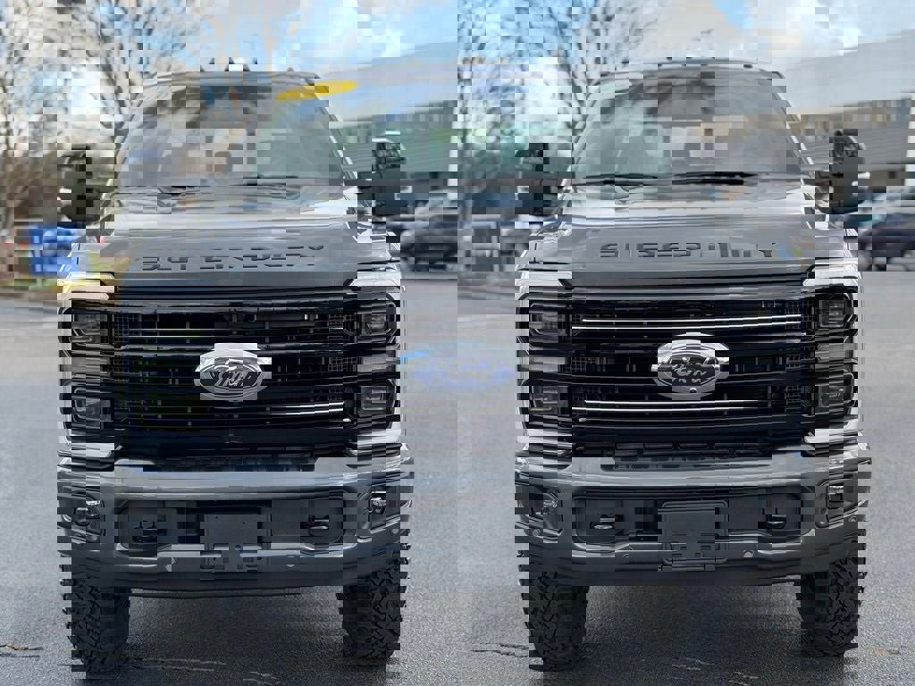 Certified 2026 Ford F350 Platinum w/ Tremor Off-Road Package image 8