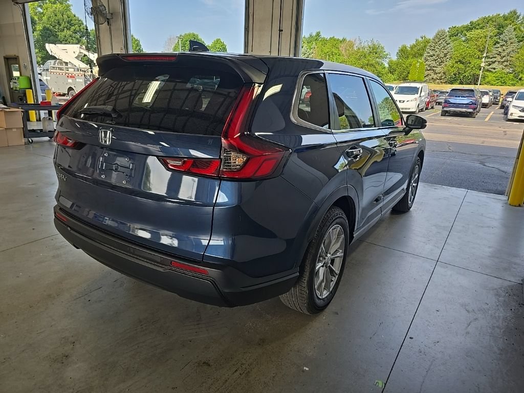 Used 2024 Honda CR-V EX image 4