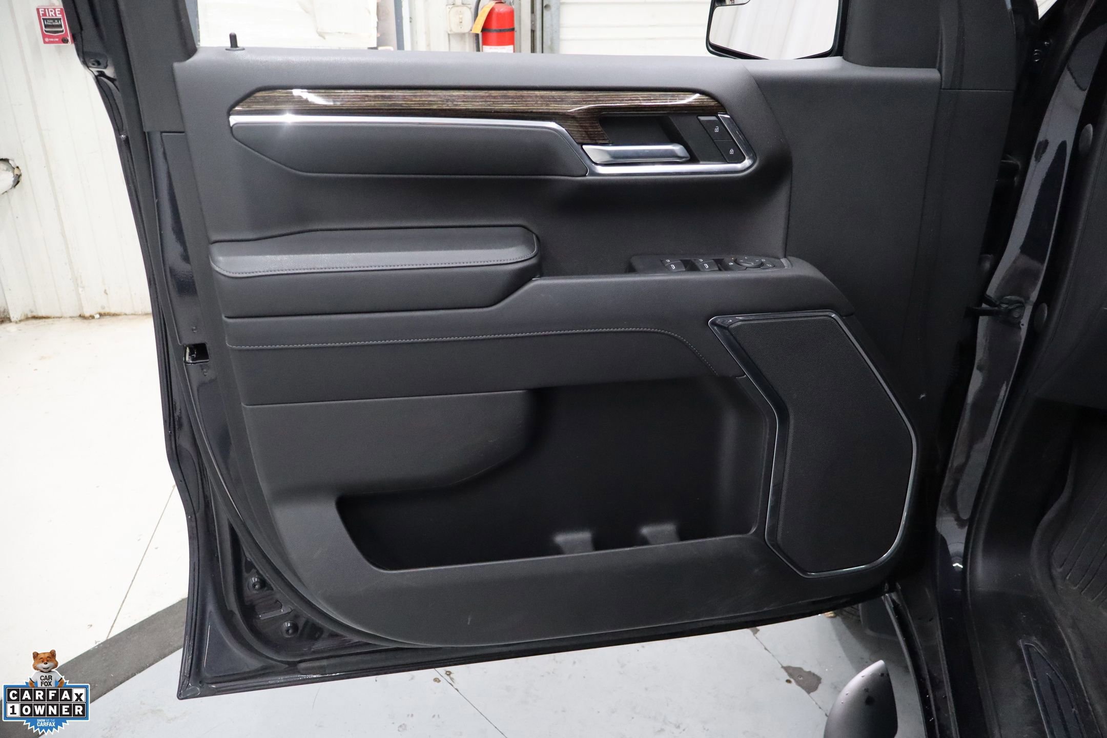 Used 2023 GMC Sierra 1500 Elevation image 18