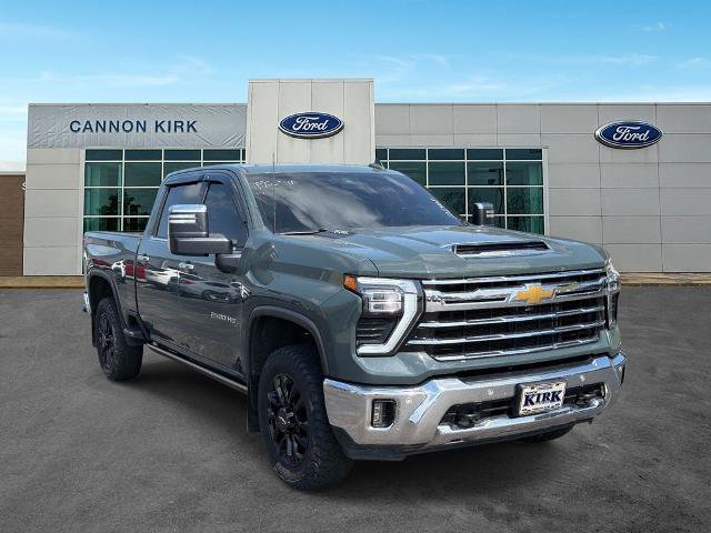 Used 2025 Chevrolet Silverado 2500 LTZ w/ LTZ Premium Package