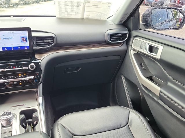 Certified 2022 Ford Explorer Limited w/ Equipment Group 301A RWD image 22
